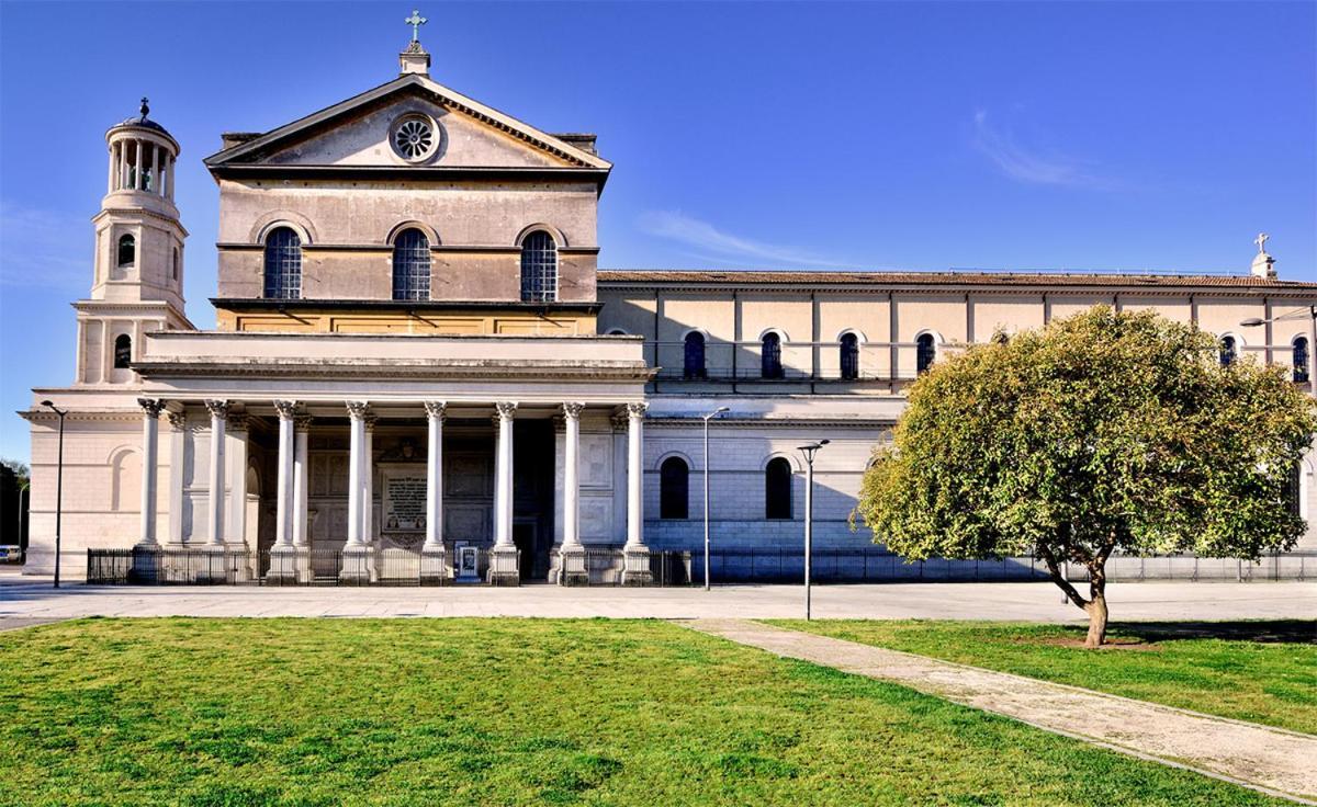 La Casa Alla Basilica ローマ エクステリア 写真